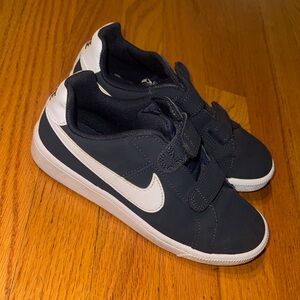 Nike Kids Navy and White Sneakers